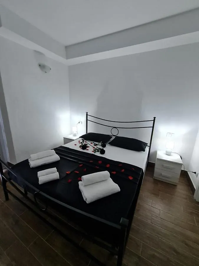 Curti Granda Hotel Rescaldina Guest house