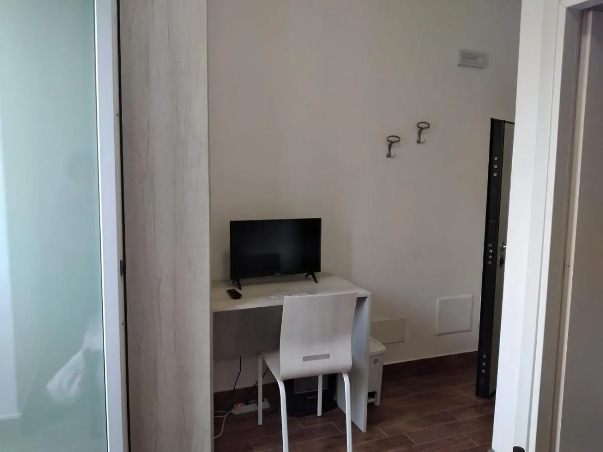 Curti Granda Hotel Rescaldina 0*,  Itália